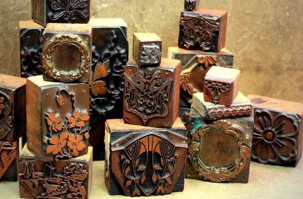 Rustic Wooden Jewelry Box Demo